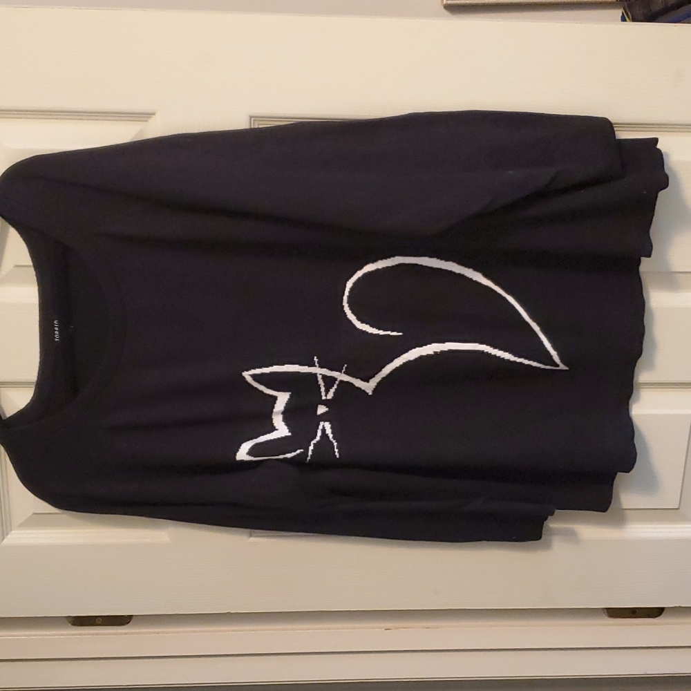 Size 4 Torrid cat sweater in black